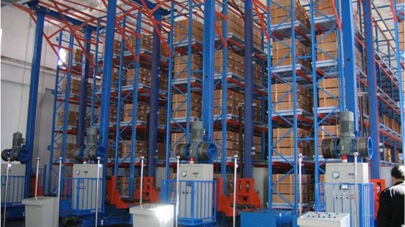 防静电塑料托盘：揭秘其应用与选购要点